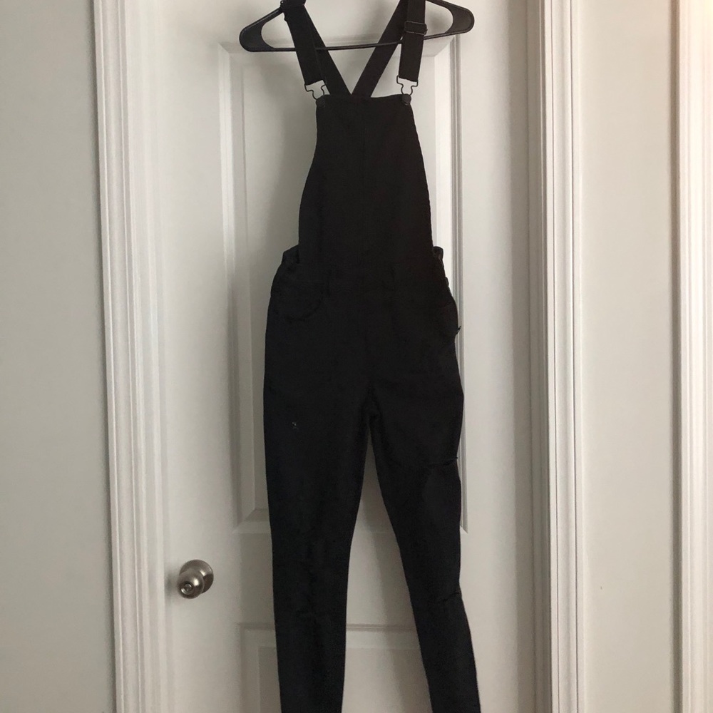 American Eagle black high waisted overalls